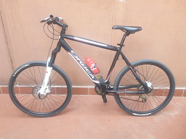 Bici Orbea ibrida alluminio