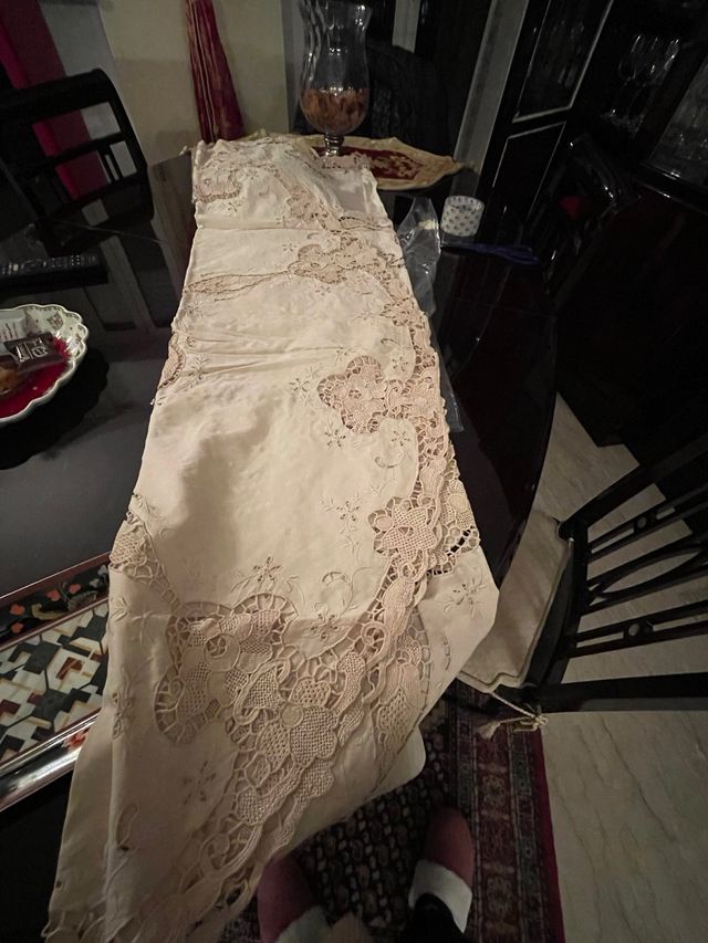 bellissima tovaglia da corredo