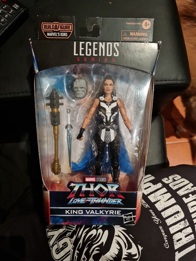 Figura Marvel Legends Rey Valkirya