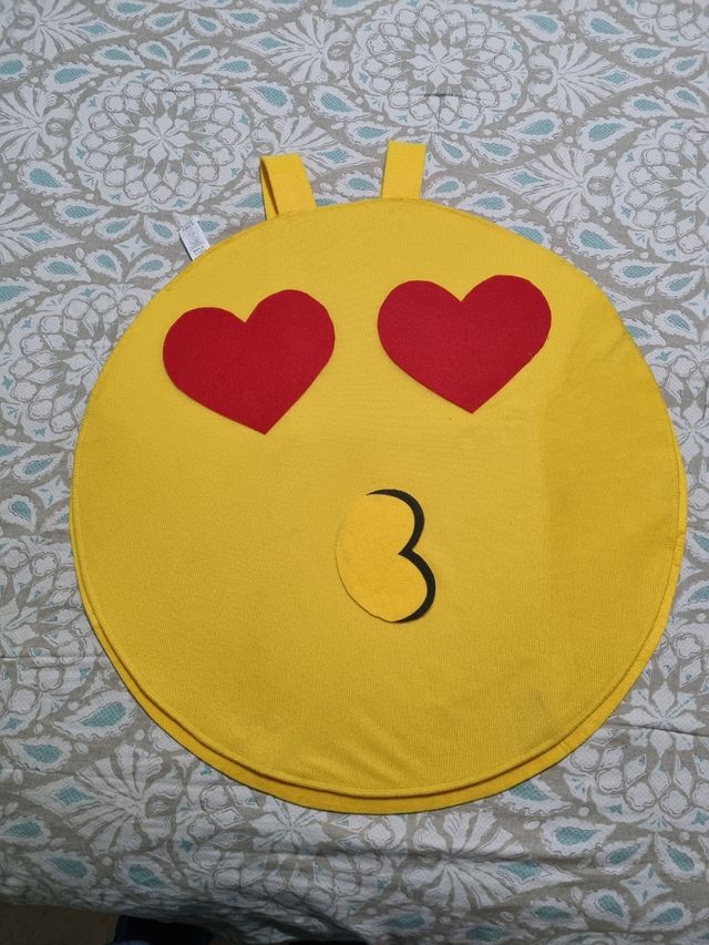 Disfraz enoticono 7/9