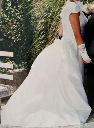 Vestido de novia blanco Firma Pronovias 