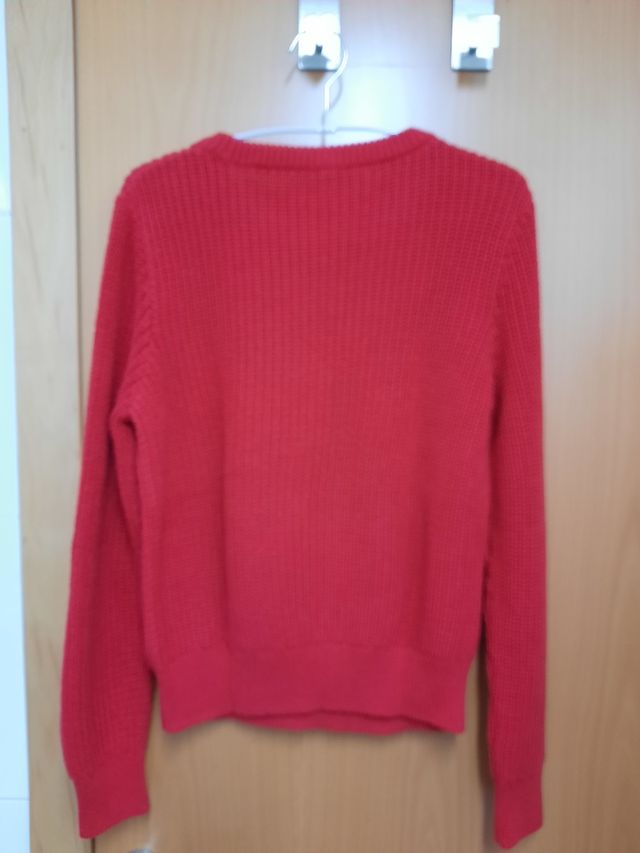 Jersey punto rojo a estrenar