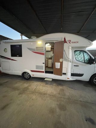 Alquiler autocaravana 