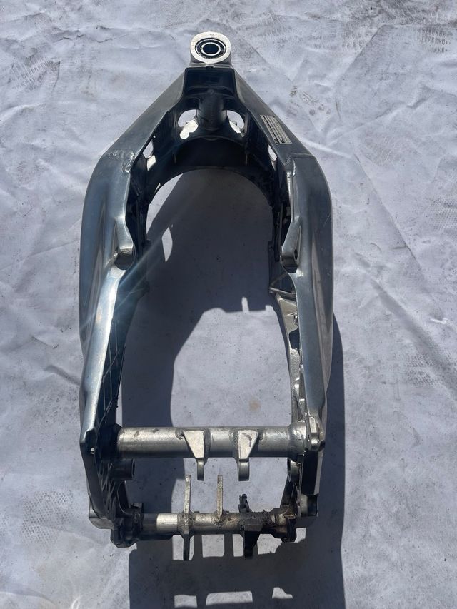 aprilia rs125 chasis