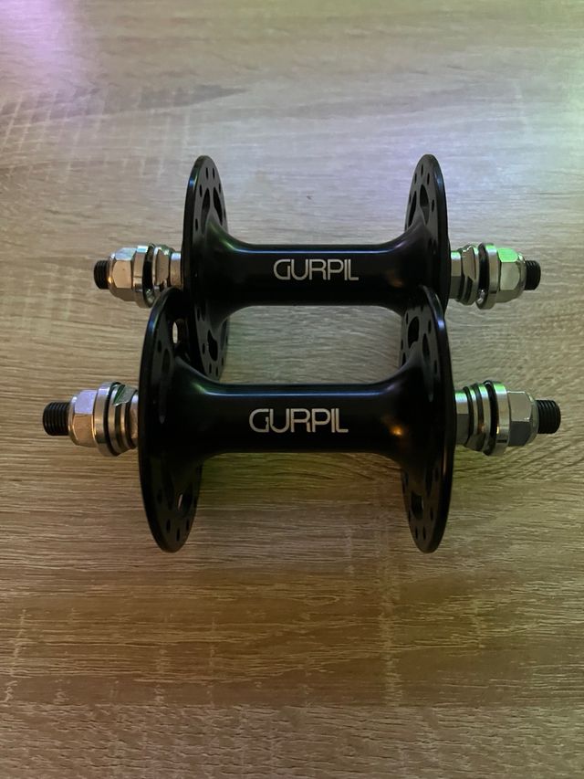 Buje delantero Gurpil