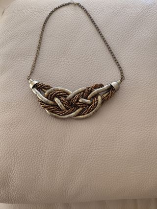 Lote de tres collares de bisuteria