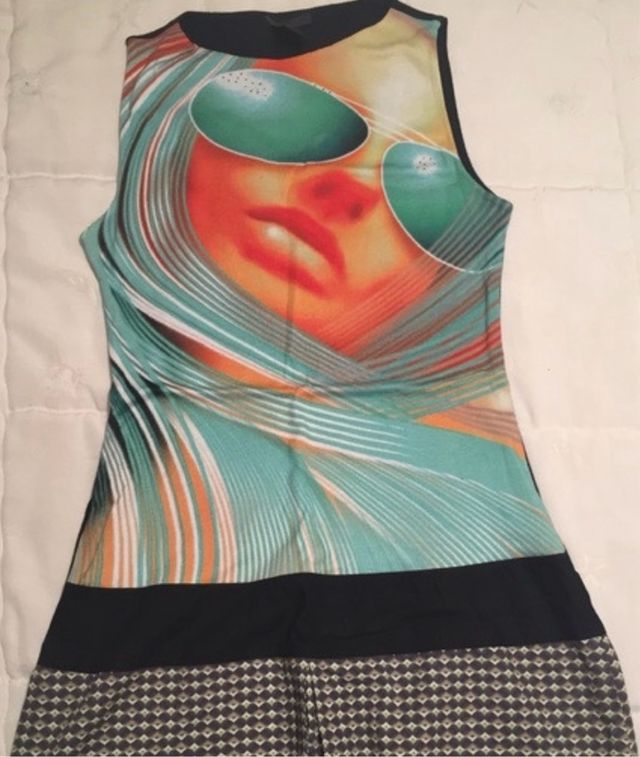 Lote 2 Vestidos Custo