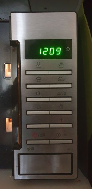 Microondas con grill Samsung 23l 800 w