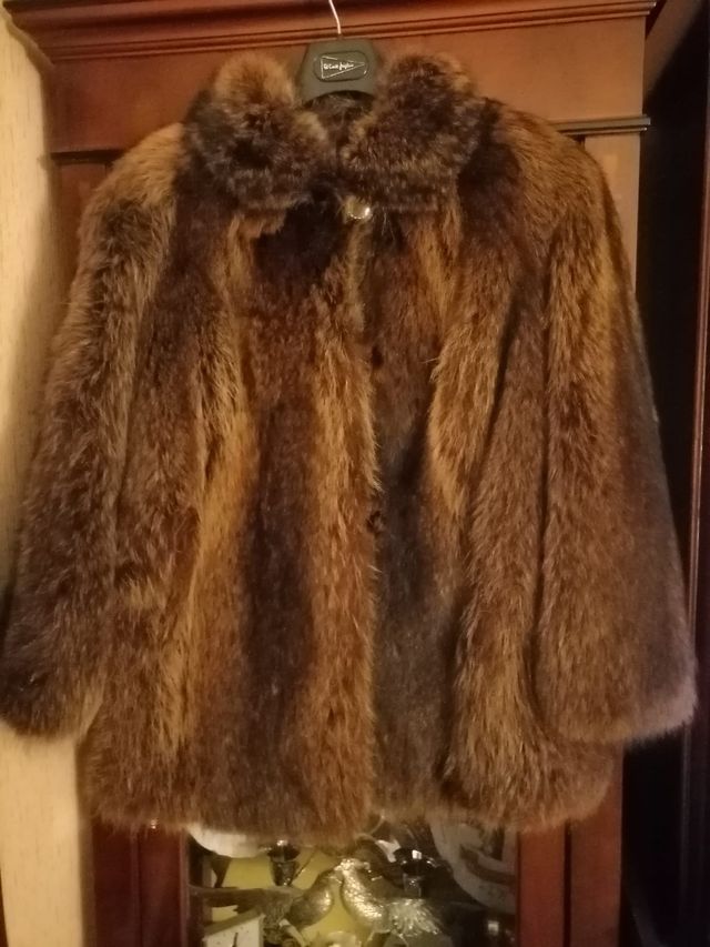 Abrigo PIEL AUTENTICO MARMOTA