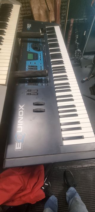 Teclado gem equinox 