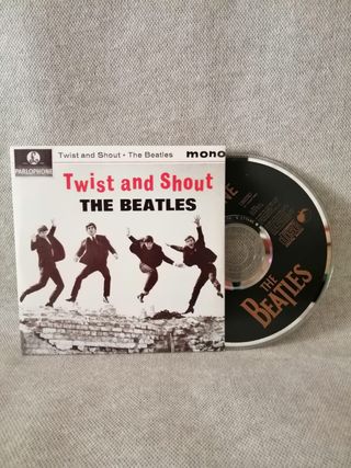 13 CDs 1992 🇬🇧 Single The Beatles Collection