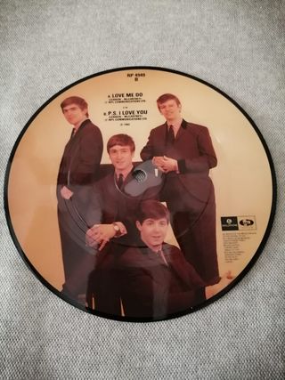 Single 1982 🇬🇧 The Beatles LOVE ME DO 20TH ANNIV