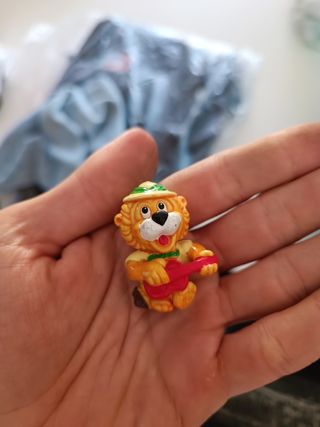 Figuras Huevo Kinder