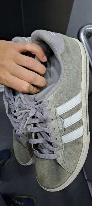 Zapatillas adidas originals grises