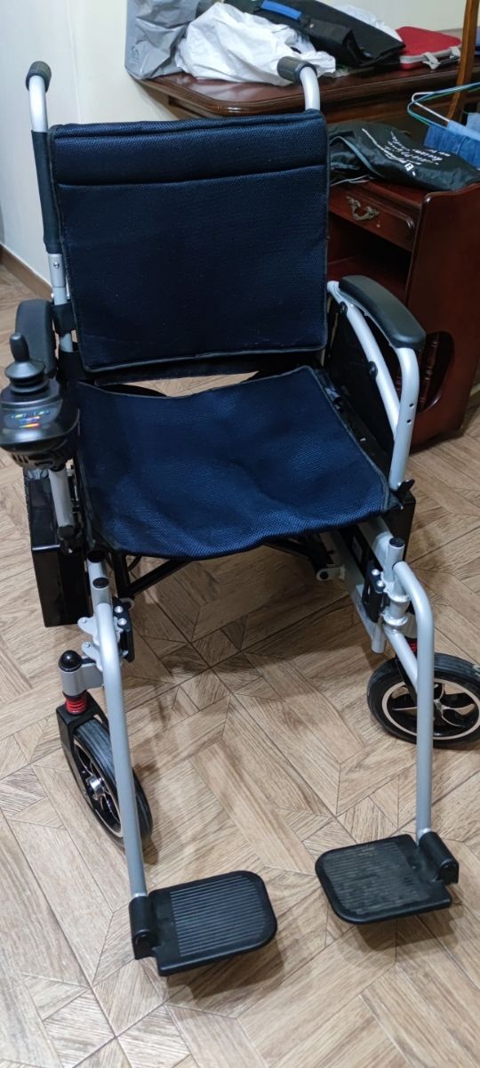 SILLA DE RUEDAS ELÉCTRICA