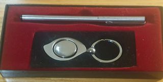 BOLÍGRAFO INOXCROM Y LLAVERO