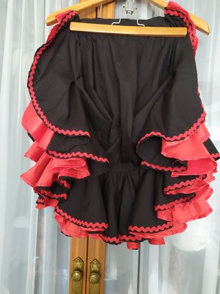 Falda de flamenco de niña