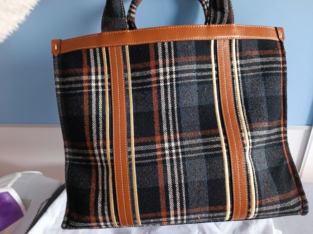 Bolso Pedro del Hierro