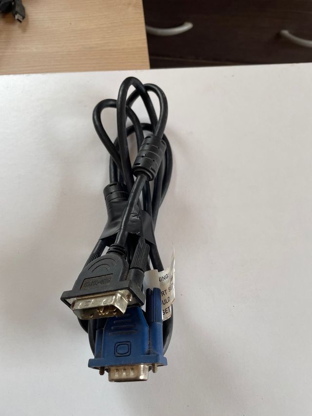 3 cables dvi 