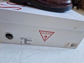 Stivaletti Guess