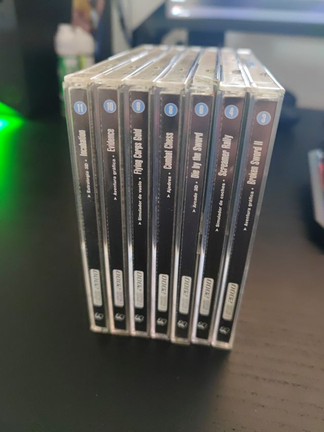 Collezione di videogiochi per PC 2000