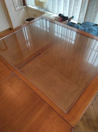 Mesa salon plegable + 6 sillas roble