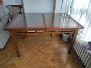 Mesa salon plegable + 6 sillas roble