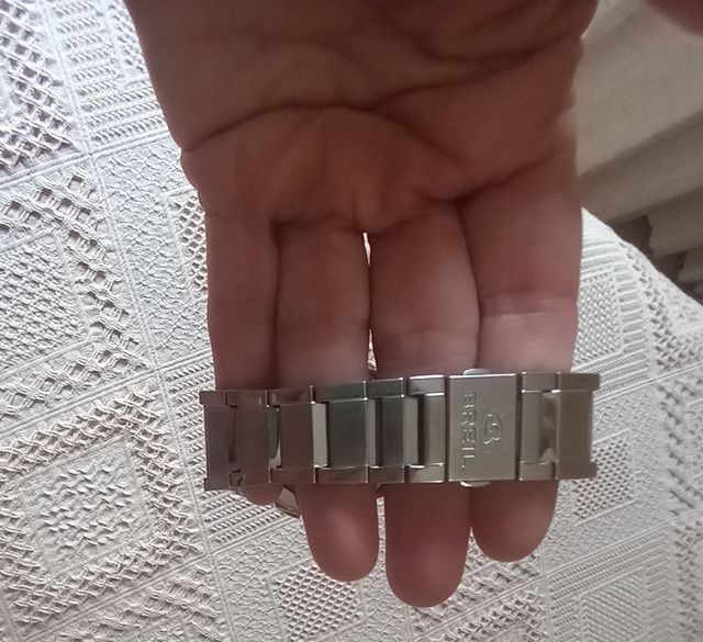 Como nuevo Reloj BREIL. 