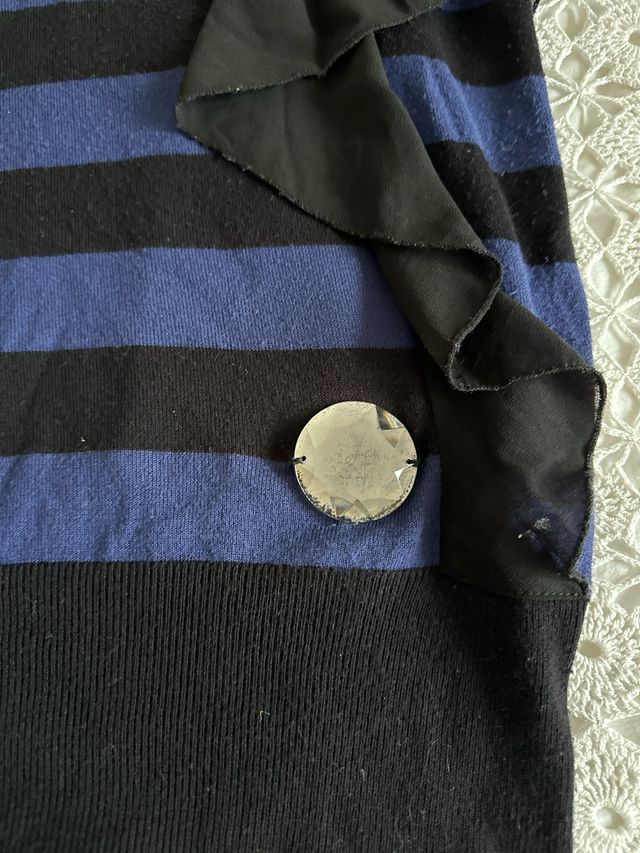 Jersey de formarina a rayas azules y negras