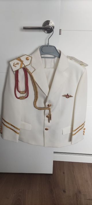 TRAJE DE COMUNIÓN NIÑO