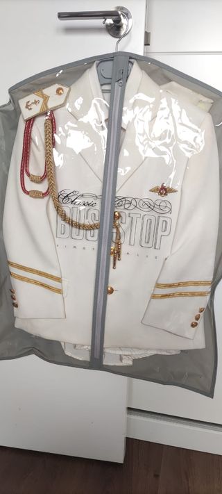 TRAJE DE COMUNIÓN NIÑO