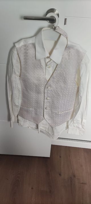 TRAJE DE COMUNIÓN NIÑO
