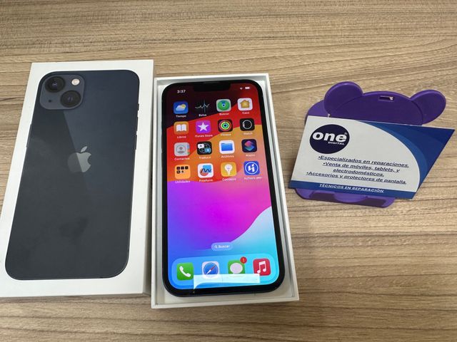 Apple iPhone 13 128GB Color  Negro Bateria 87%.