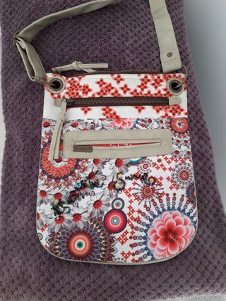 Bolso bandolera DESIGUAL