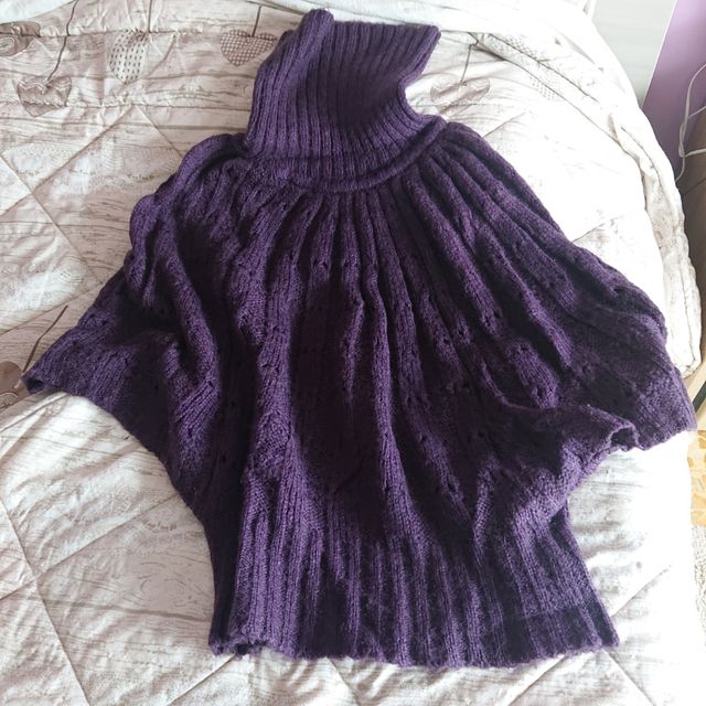 Poncho lana mohair colore viola