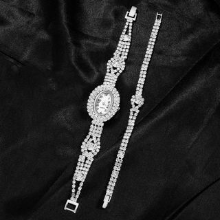 Reloj y pulsera de lujo 