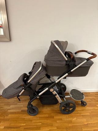 Carrito doble con sillas y capazo SILVERCROSS WAVE