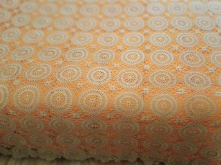 colcha de ganchillo hecha a mano