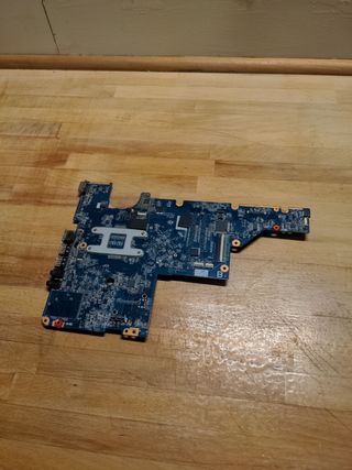Placa base DAAX3MB16A1