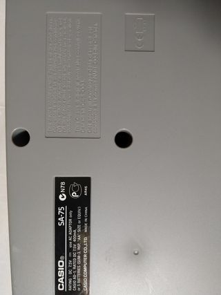 Teclado Casio SA-75