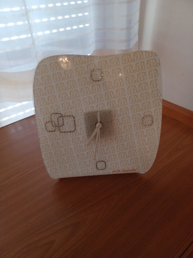 Orologio da appoggio Marta Marzotto