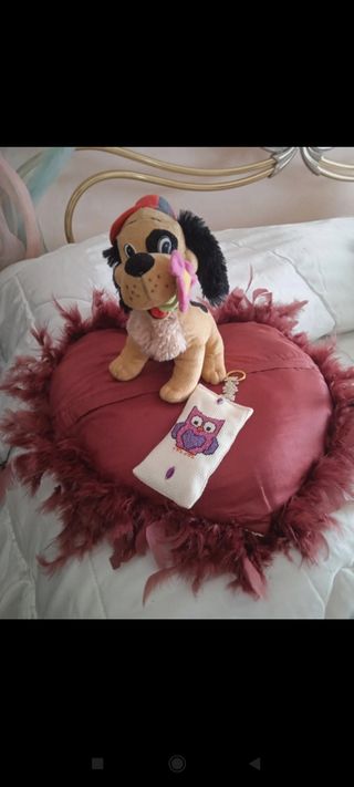 Portachiavi a punto croce con peluche