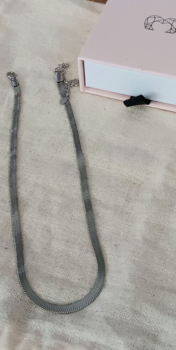 Collar gargantilla plana serpienteLPM