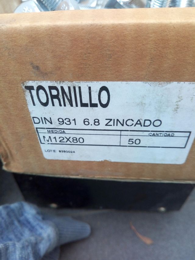Tornillos zincado