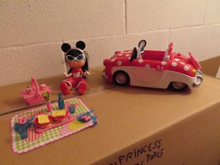 salon de té, boutique, coche picnic minnie famosa