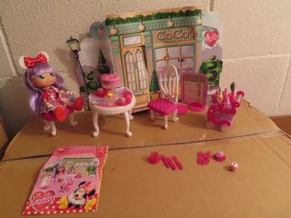 salon de té, boutique, coche picnic minnie famosa