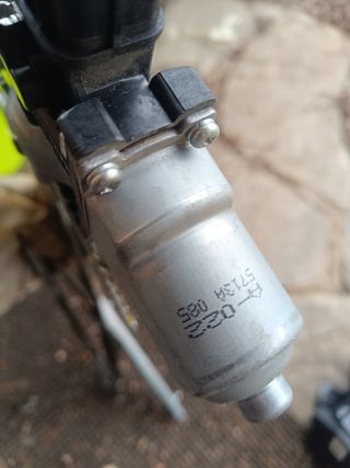 Motor elevalunas 4007 Ccrosser outlander