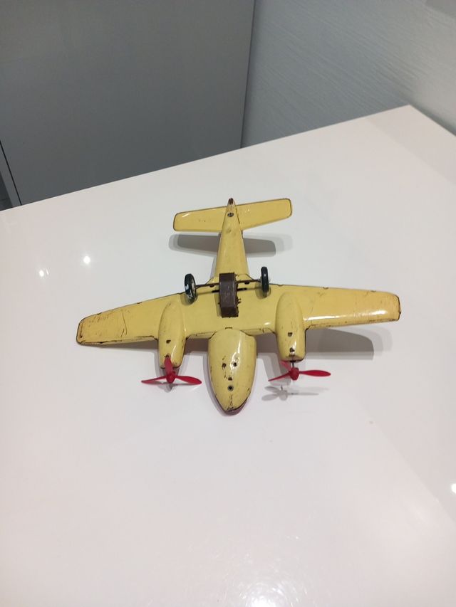 JOUSTRA  giocattolo  latta