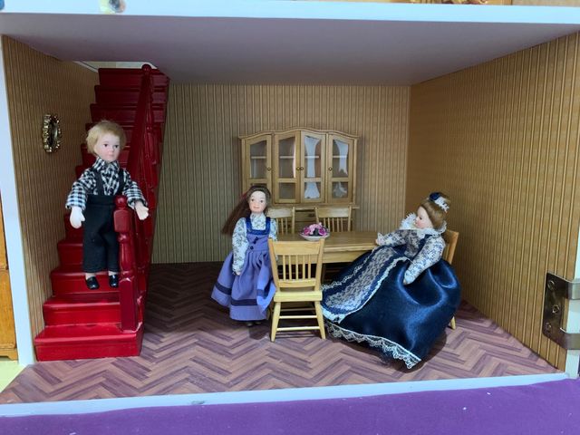 Casa de Muñecas + accesorios