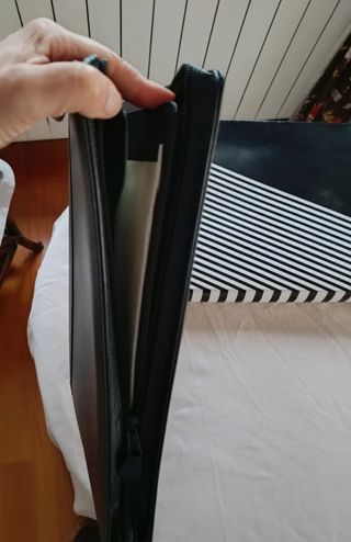 Maletín cartera tipo portafolio nuevo